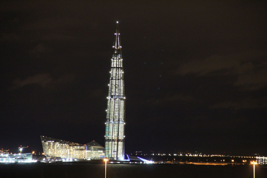 Lakhta-Center-bei-Nacht